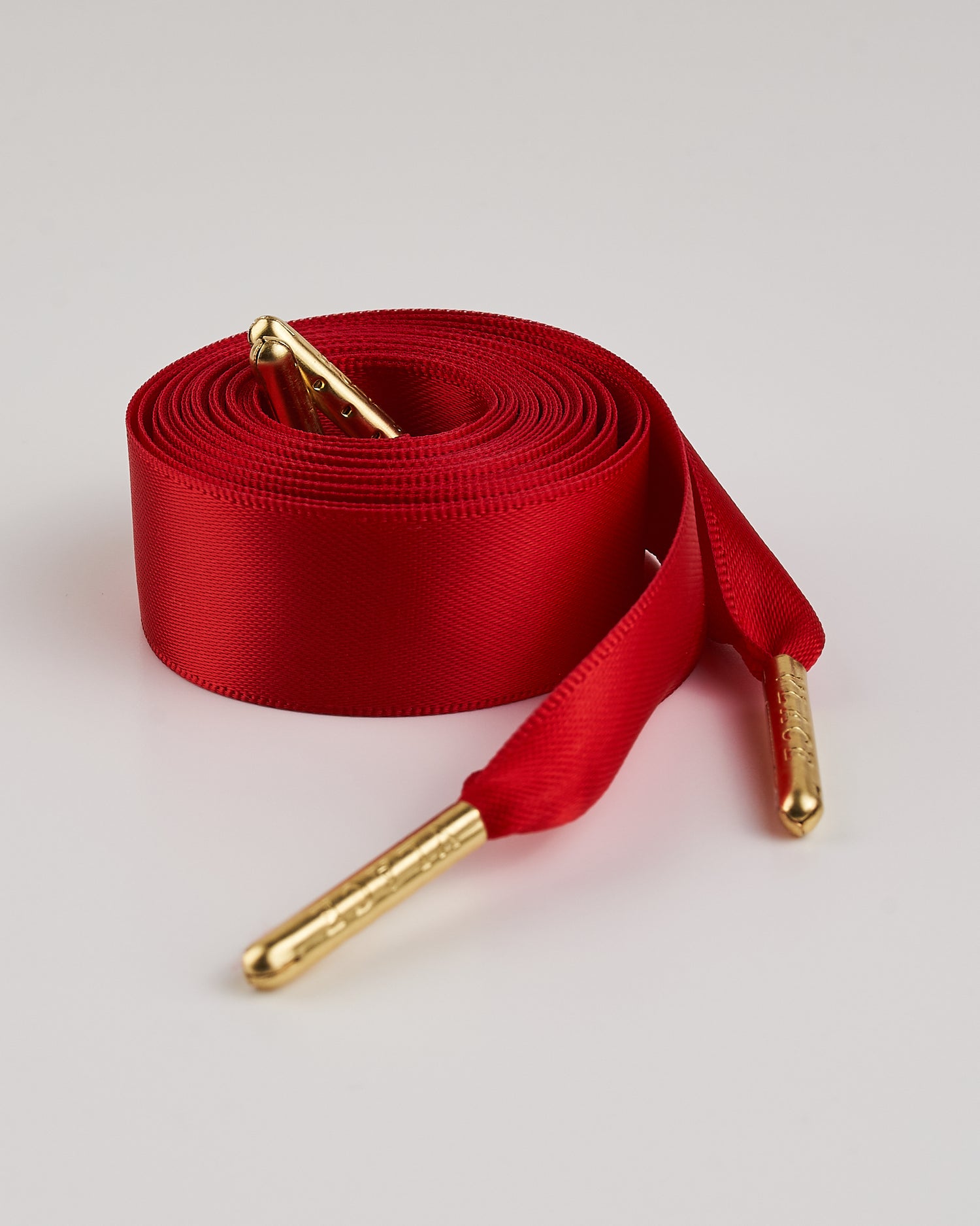 VLACE Satin Rouge