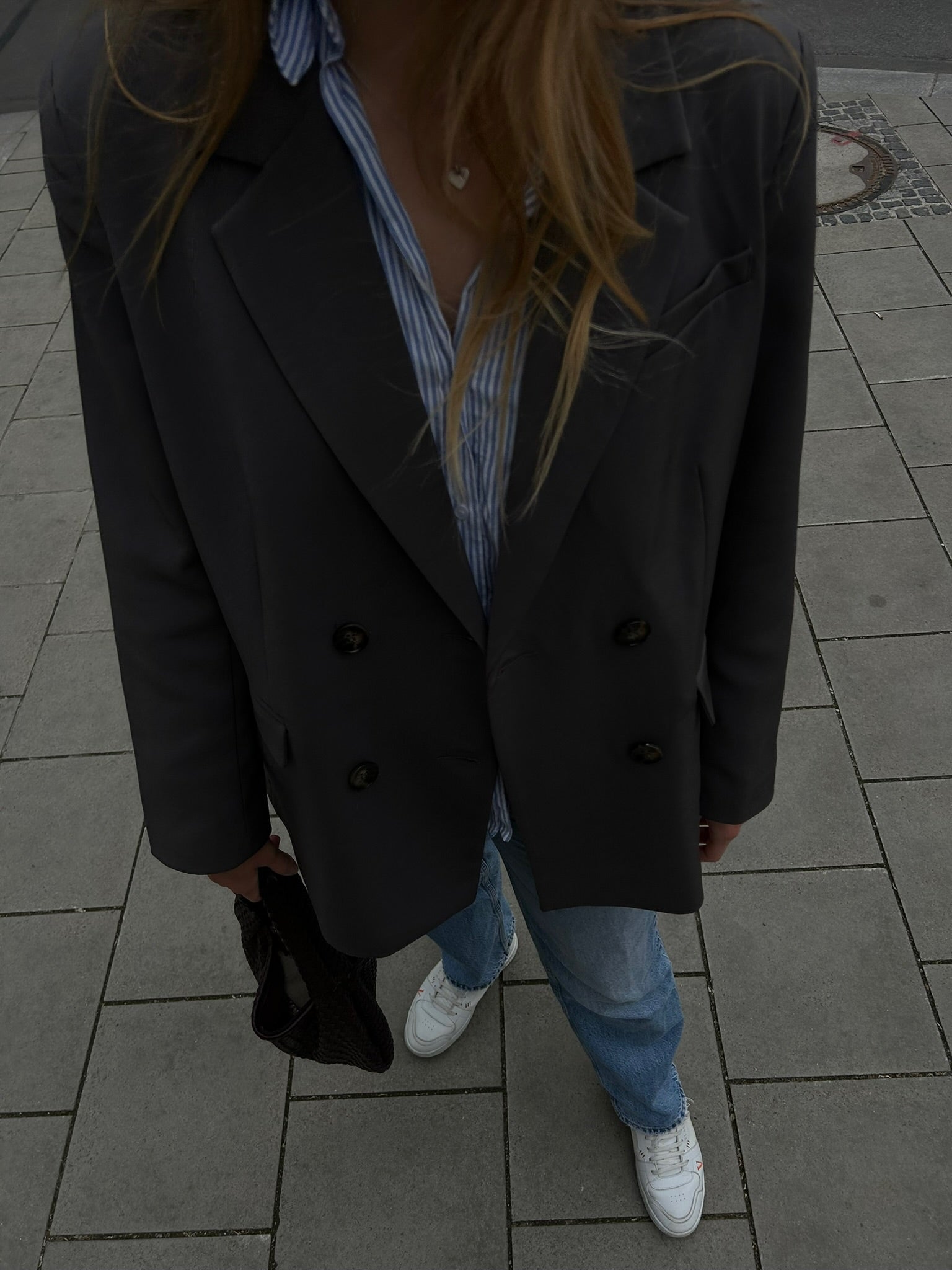 Veganer Retro Sneaker minimalistisch gestylt