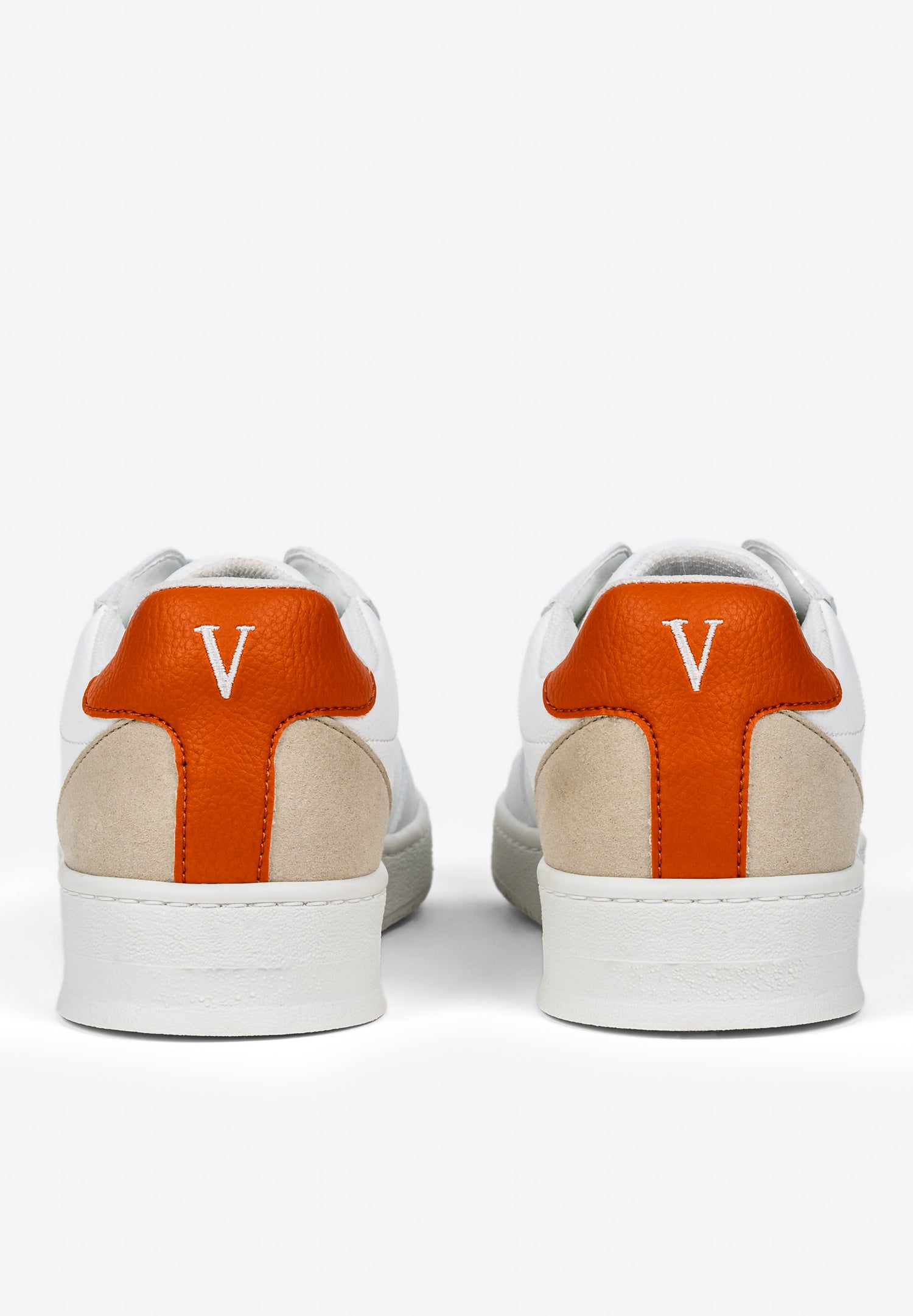 Baskets vegan orange VLACE&