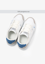 VLACE'95 Blau fällt passgenau aus