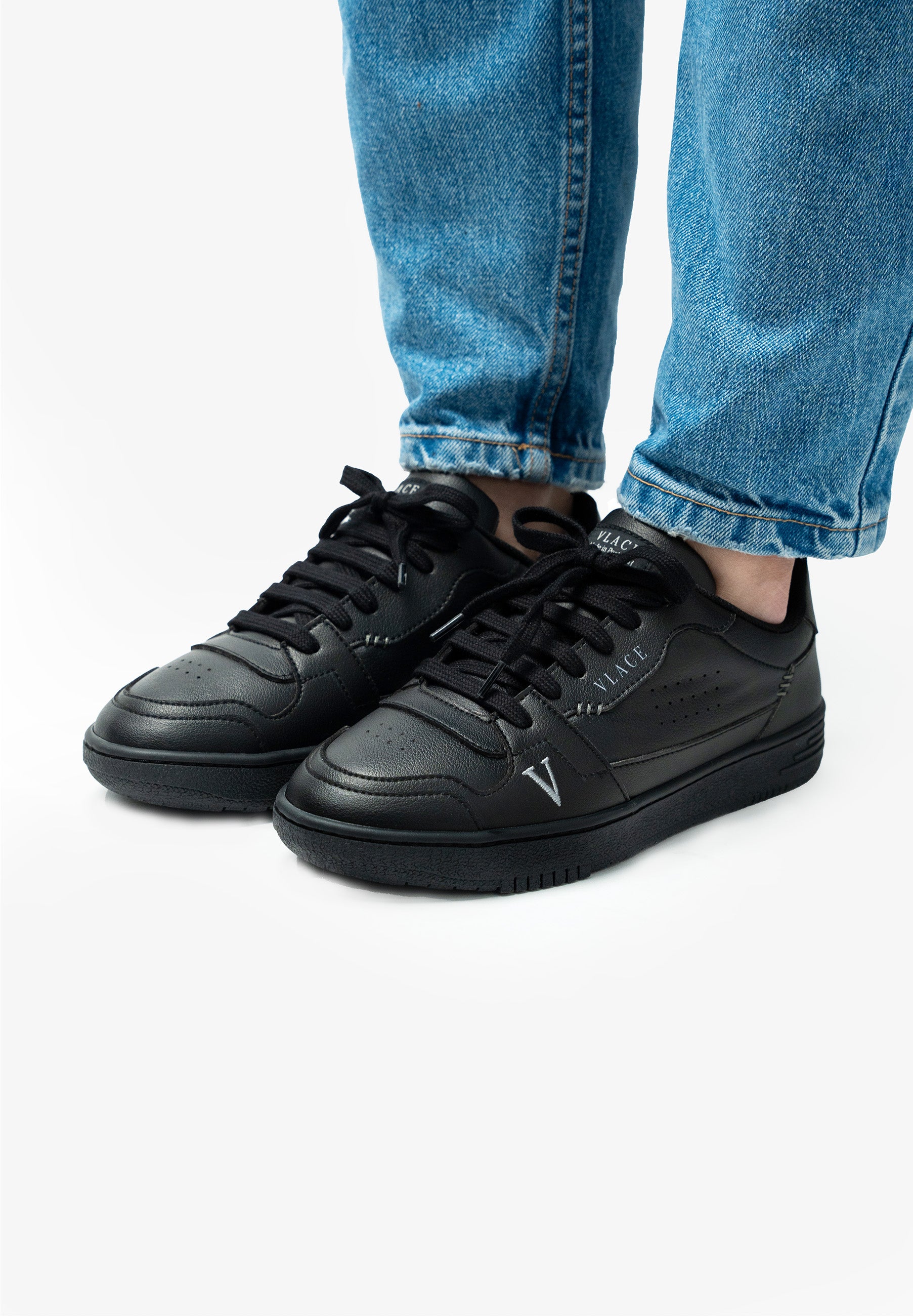 VLACE95 Schwarz Vegan Sneaker